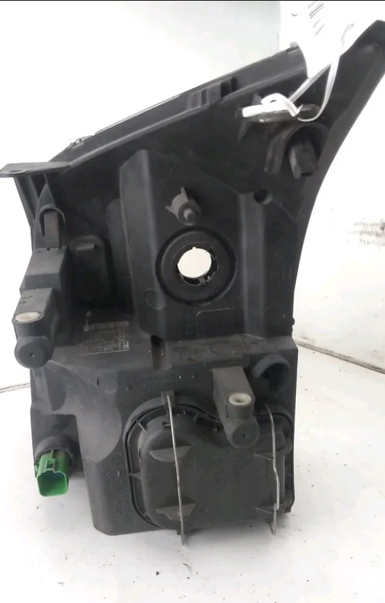 Phare droit Ford TRANSIT Camionnette (FA_ _) 2.2 tdci (2011-2014) occasion