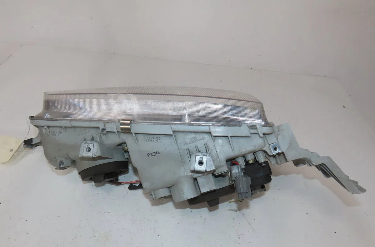 Phare droit Honda ACCORD V Coupé (CD) 2.2 i es (cd7) (1993-1998) occasion