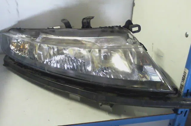 Phare droit HONDA CIVIC 2007 occasion