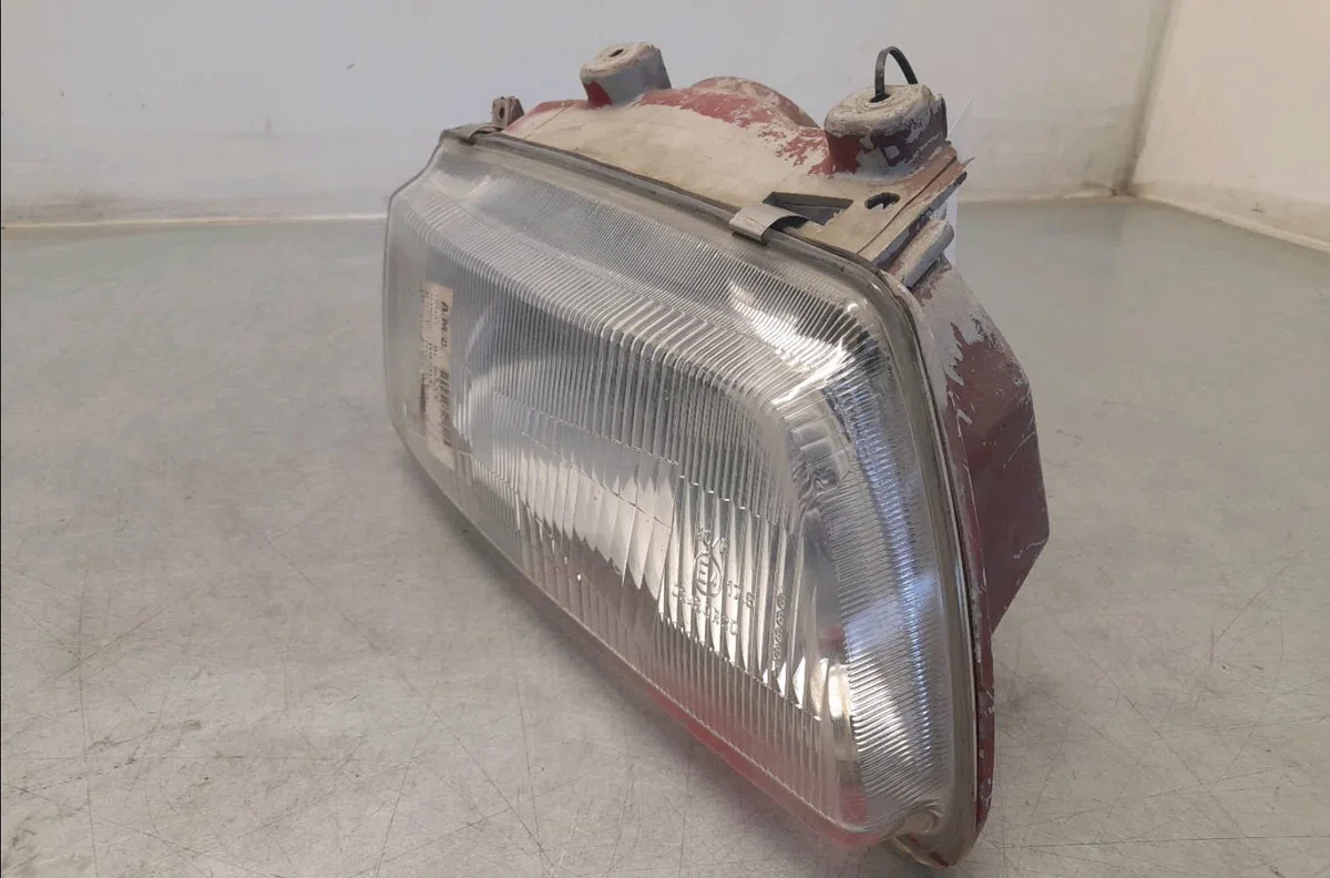 Phare droit HONDA CIVIC III  1.4i occasion