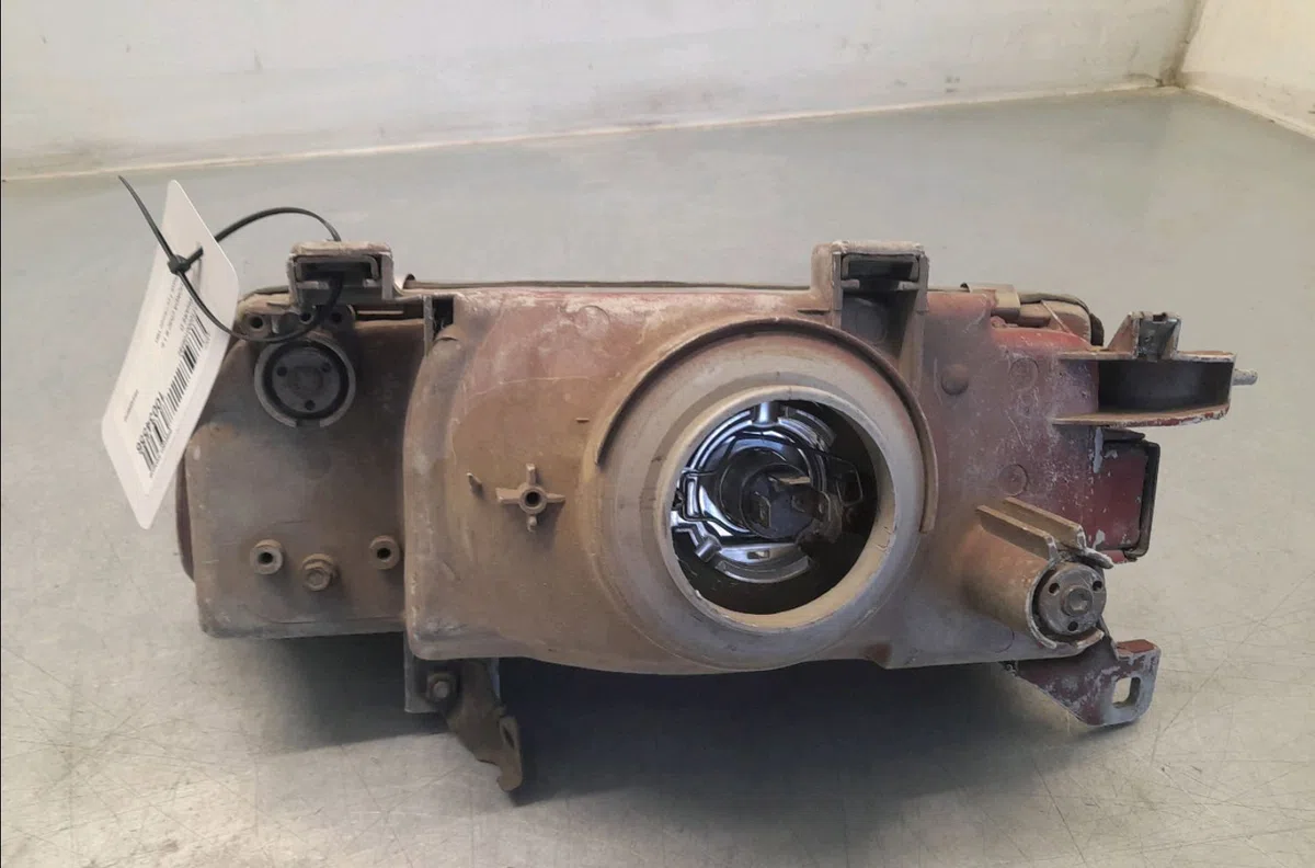 Phare droit HONDA CIVIC III  1.4i occasion