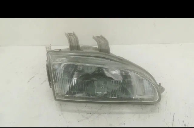 Phare droit Honda CIVIC V Hatchback (EG) 1.5 i 16v (eg4) (1991-1995) occasion
