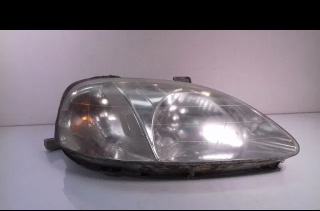 Phare droit Honda CIVIC VI Hatchback (EJ, EK) 1.4 i s (ej9) (1995-2001) occasion