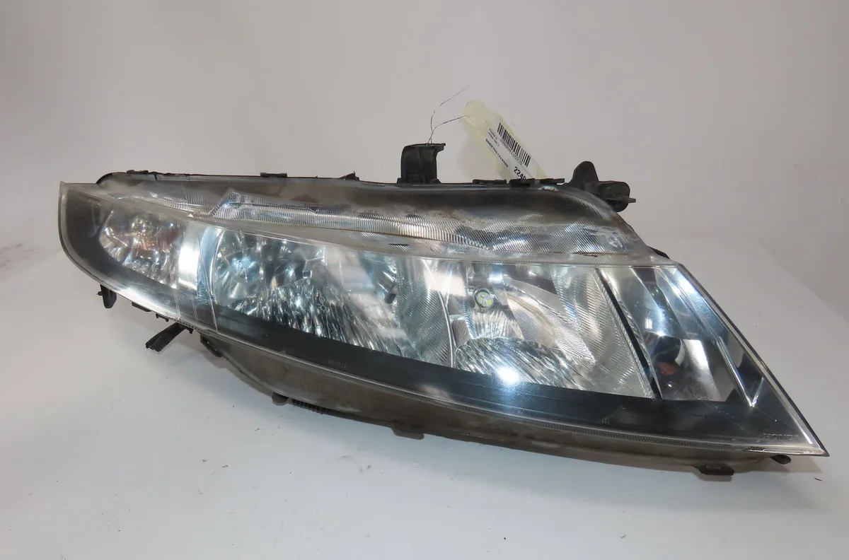 Phare droit Honda CIVIC VIII Hatchback (FN, FK) Type r (fn2) (2006) occasion