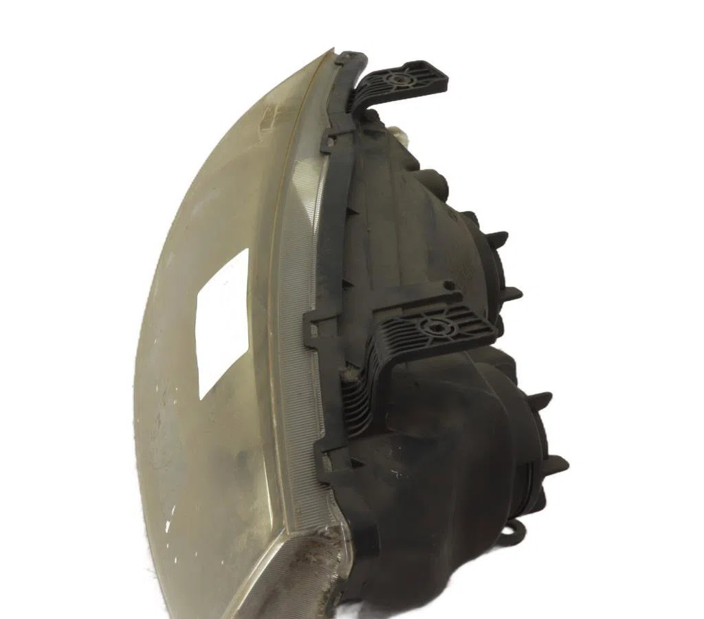 Phare droit Hyundai ELANTRA III (XD) 1.6 (2000-2006) occasion