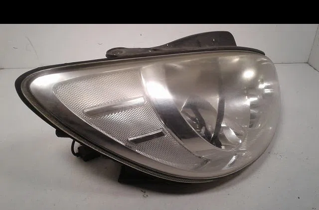Phare droit Hyundai GETZ (TB) 1.1 (2002-2005) 5 portes occasion