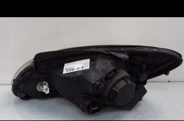 Phare droit Hyundai GETZ (TB) 1.1 (2002-2005) 5 portes occasion