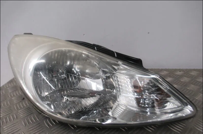 Phare droit Hyundai I10 I (PA) 1.1 (2011-2013) occasion