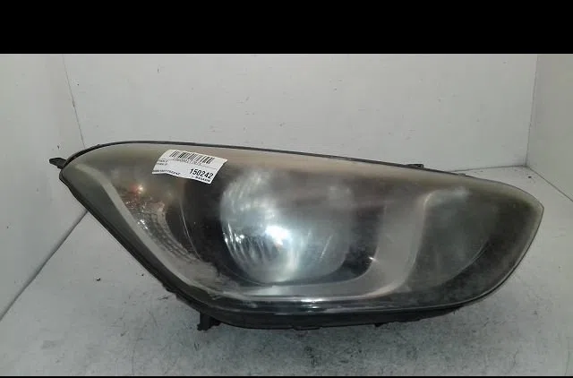 Phare droit Hyundai I20 I (PB, PBT) 1.1 crdi (2012-2015) occasion