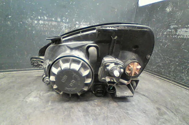Phare droit Hyundai SANTA FÉ I (SM) 2.0 crdi (2001-2006) occasion