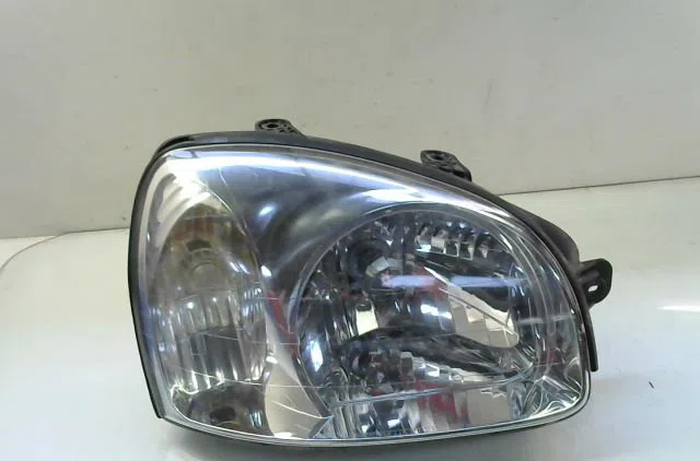 Phare droit Hyundai SANTA FÉ I (SM) 2.0 crdi 4x4 (2003-2006) occasion