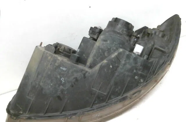 Phare droit Hyundai SANTA FÉ II (CM) 2.2 crdi gls 4x4 (2006-2009) occasion
