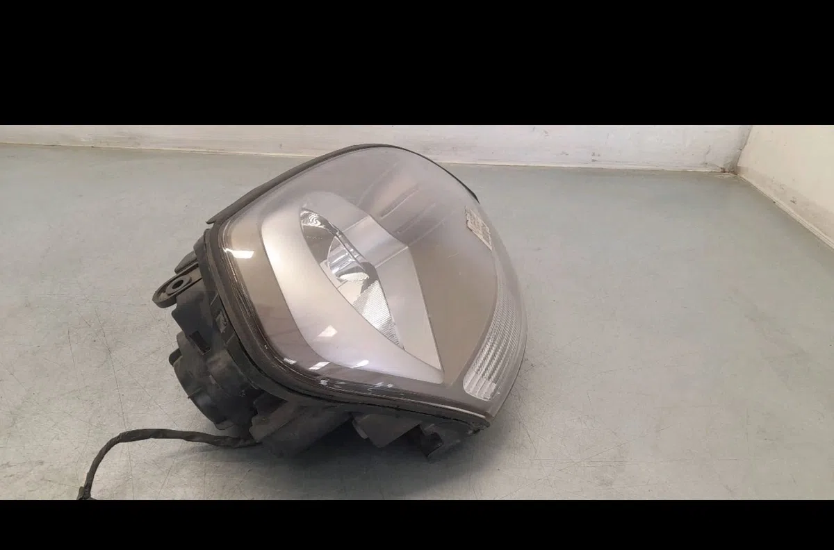 Phare droit HYUNDAI TUCSON I occasion