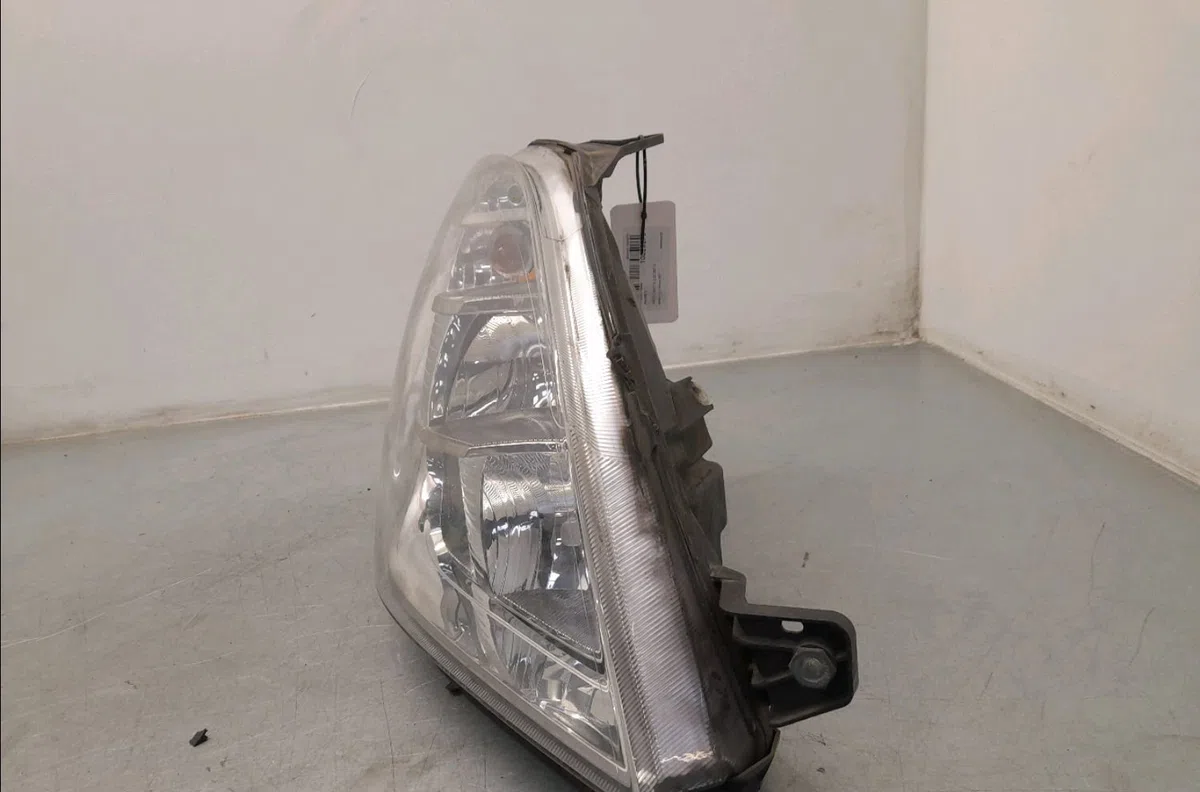 Phare droit IVECO DAILY IV  2.3D 35C12 116ch occasion