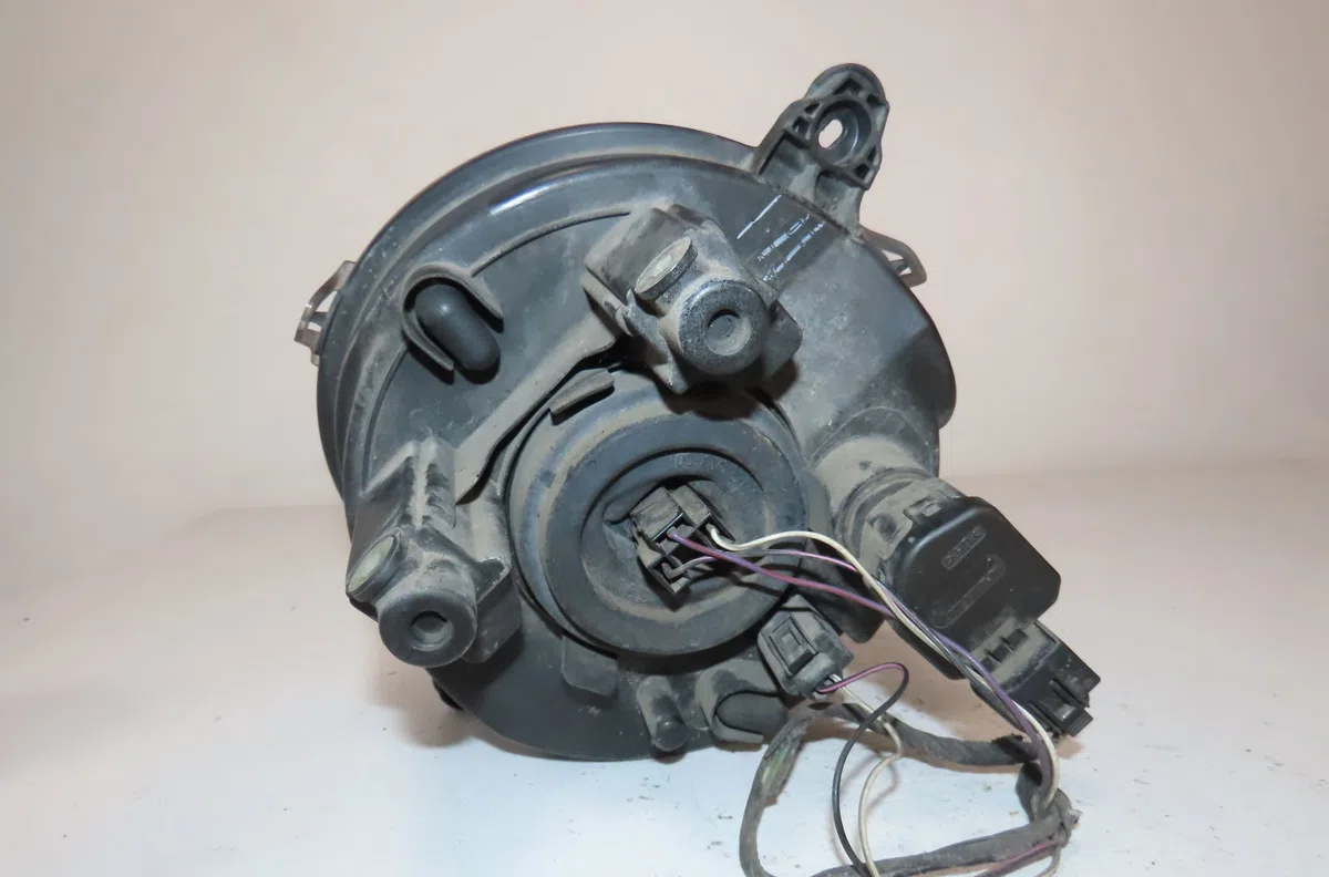 Phare droit Jeep PATRIOT (MK74) 2.0 crd 4x4 (2007-2017) occasion