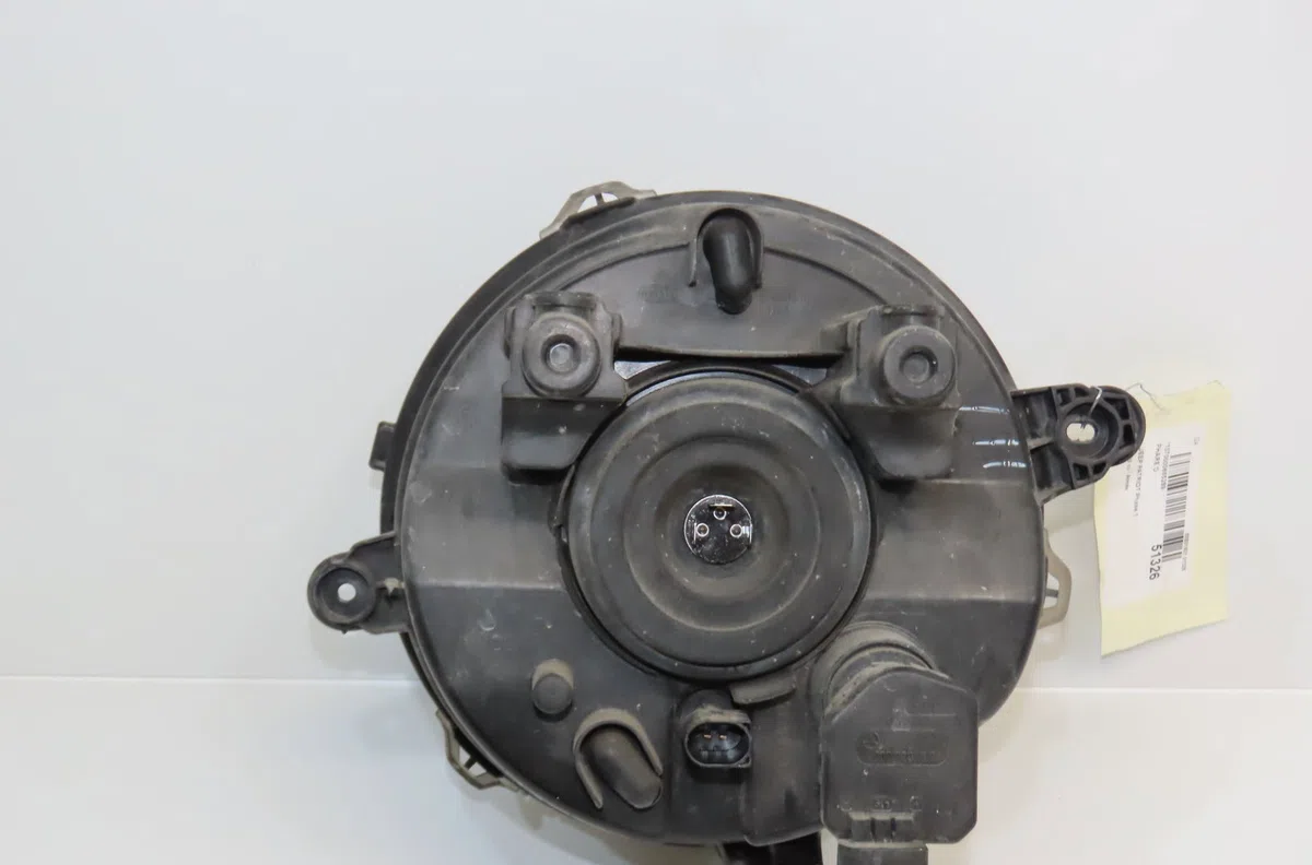 Phare droit Jeep PATRIOT (MK74) 2.0 crd 4x4 (2007-2017) occasion