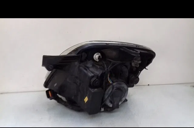 Phare droit Kia PICANTO I (SA) 1.1 (2004-2011) occasion