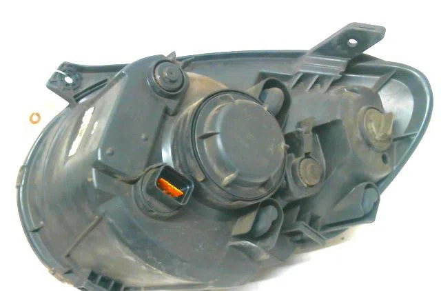 Phare droit Kia PICANTO I (SA) 1.1 crdi (2005-2011) 5 portes occasion