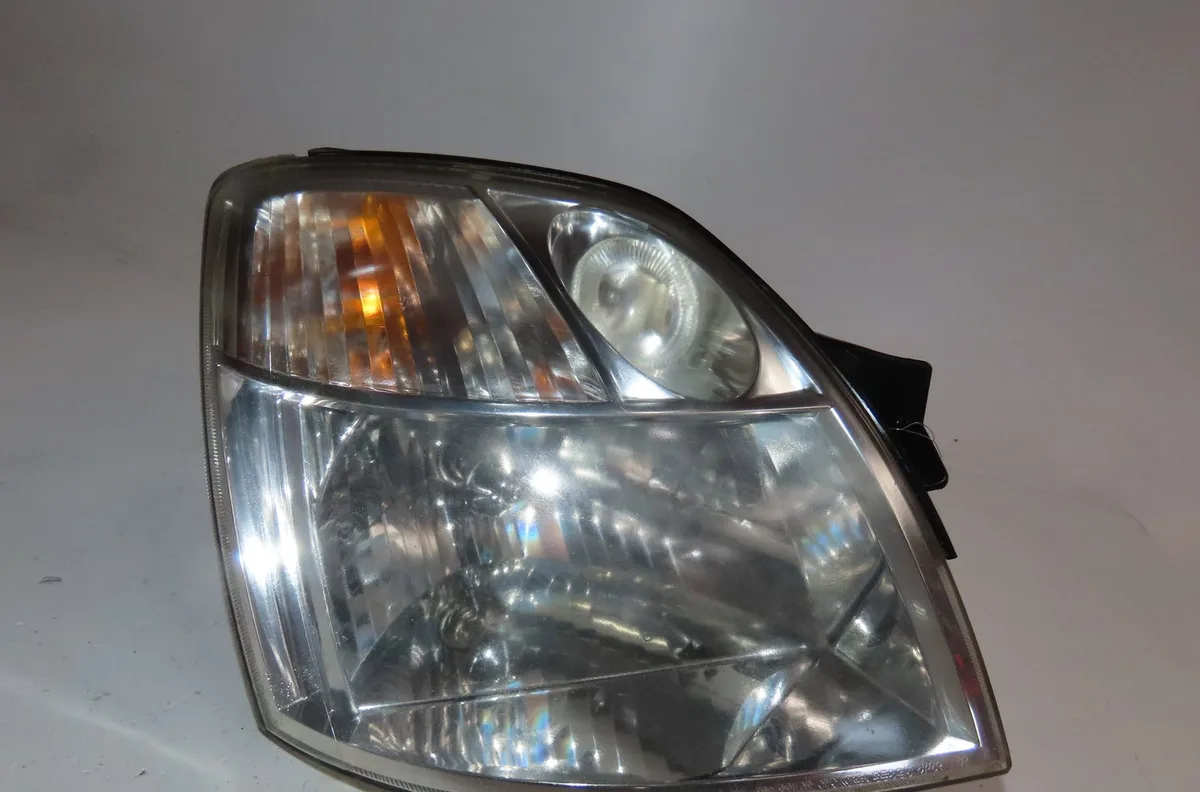 Phare droit Kia PICANTO I (SA) 1.1 crdi (2005-2011) 5 portes occasion