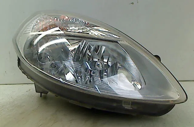 Phare droit LANCIA MUSA 2007 occasion