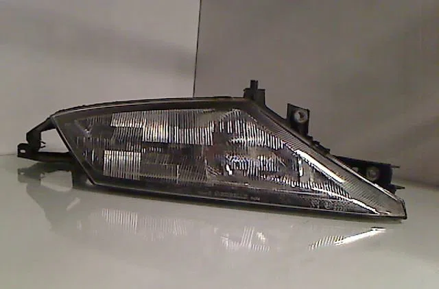 Phare droit LANCIA Y III  1.2i 60ch occasion