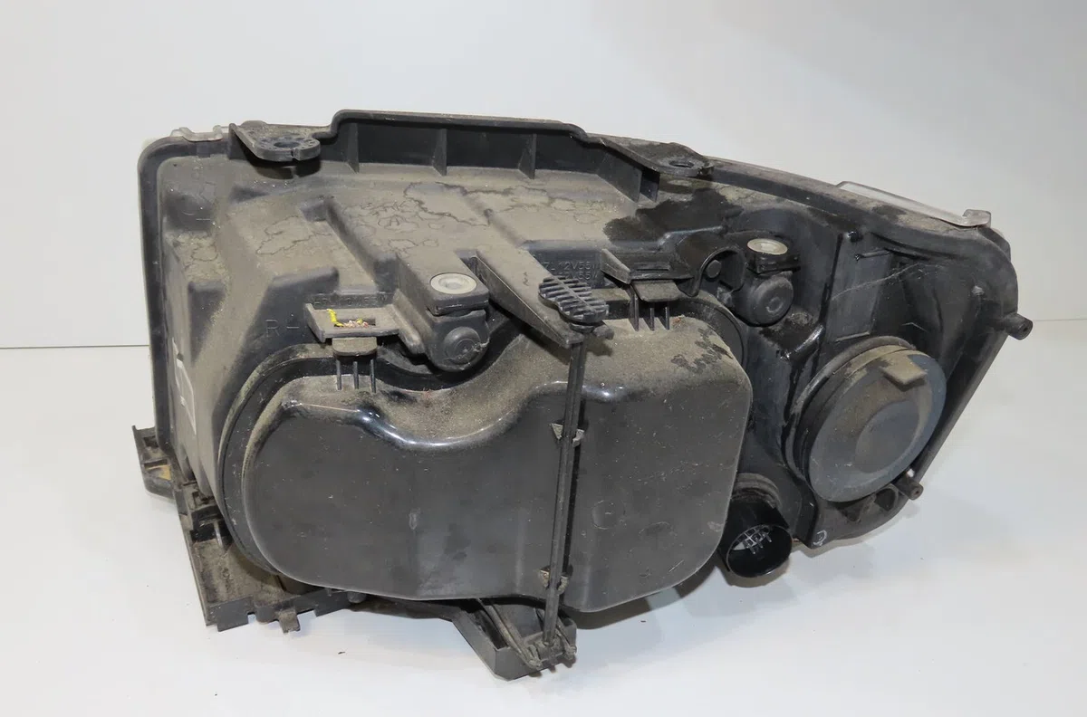Phare droit Land rover FREELANDER 2 (L359) 2.2 td4 4x4 (2006-2014) occasion