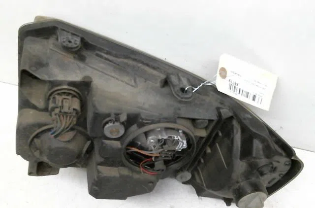Phare droit Land rover FREELANDER I (L314) 2.0 td4 4x4 (2000-2006) occasion