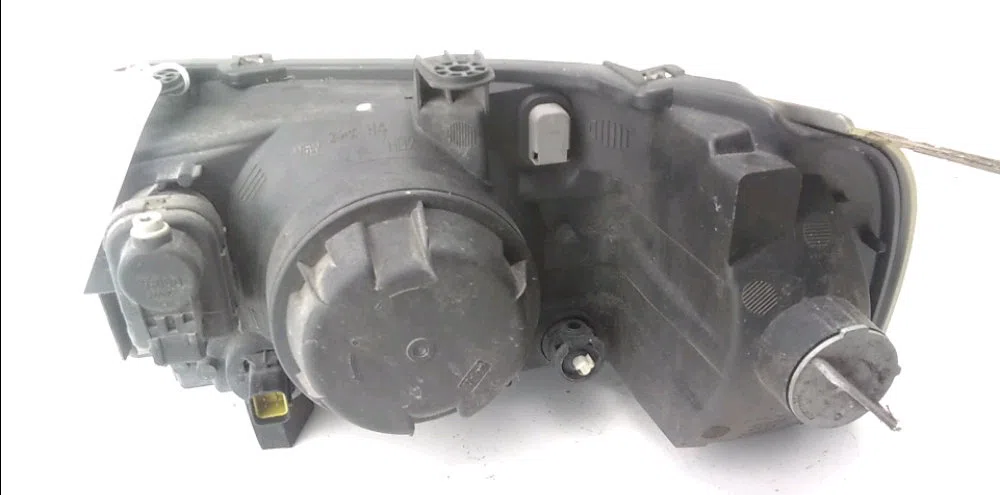 Phare droit Land rover FREELANDER I (L314) 2.0 td4 4x4 (2000-2006) occasion