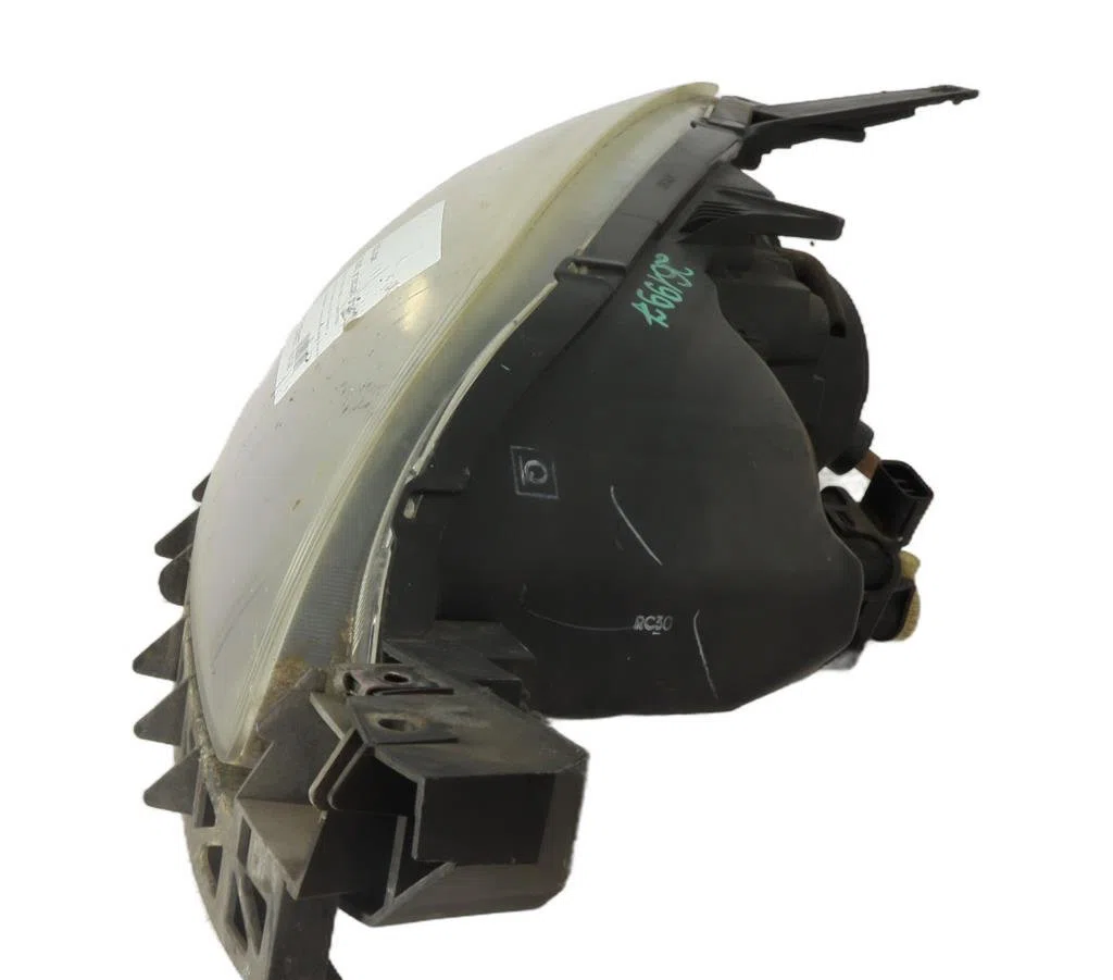 Phare droit Mazda 3 (BK) 1.6 (bk14) (2003-2009) occasion