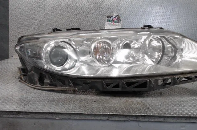 Phare droit MAZDA 6 1  6 1 PHASE 2 occasion