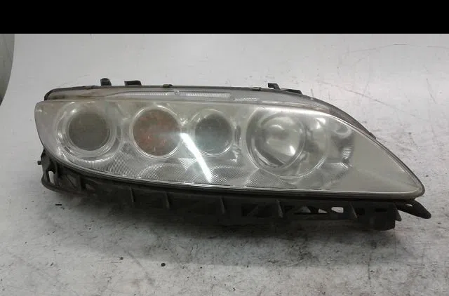 Phare droit Mazda 6 Hatchback (GG) 1.8 (2002-2007) 5 portes occasion