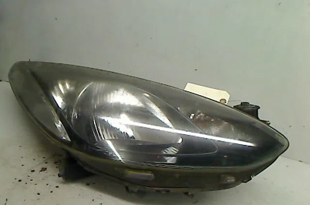 Phare droit MAZDA MAZDA 2 occasion