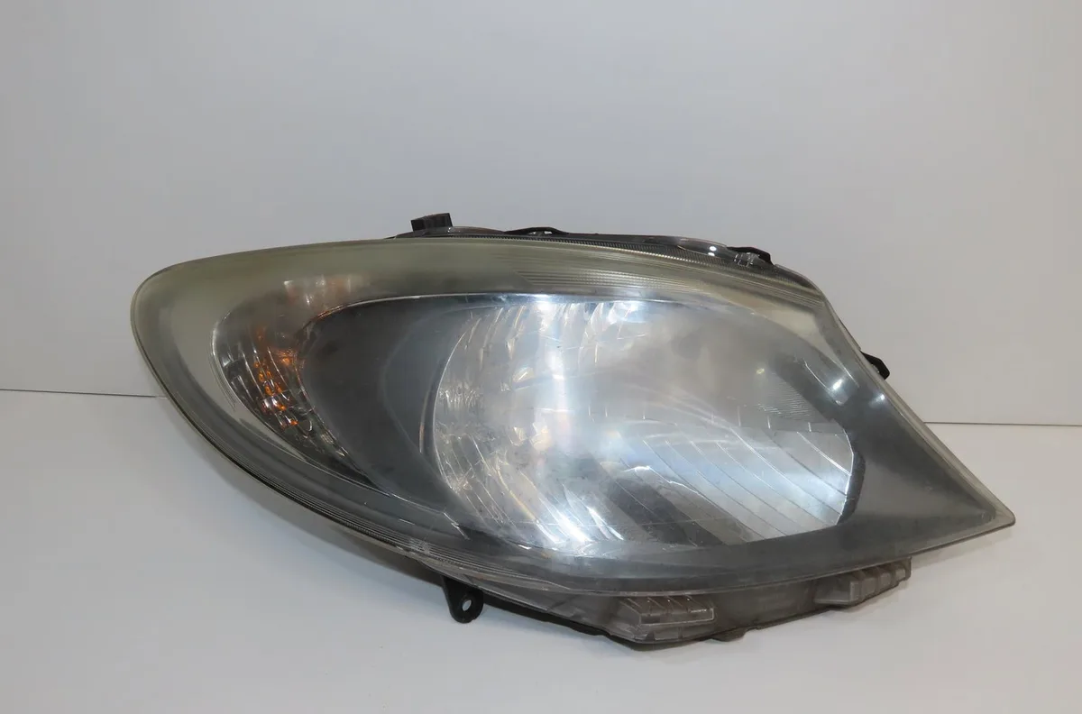 Phare droit Mercedes-benz CITAN Camionnette-Monospace (W415) 109 cdi (415.601, 415.603, 415.605) (2012-2021) occasion