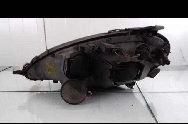 Phare droit Mercedes-benz CLASSE A (W168) A 170 cdi (168.009, 168.109) (2001-2004) occasion