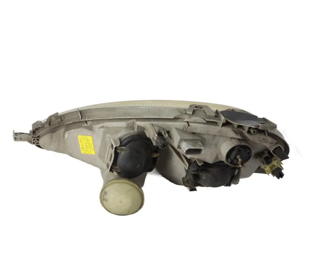 Phare droit Mercedes-benz CLASSE A (W168) A 190 (168.032, 168.132) (1999-2004) occasion