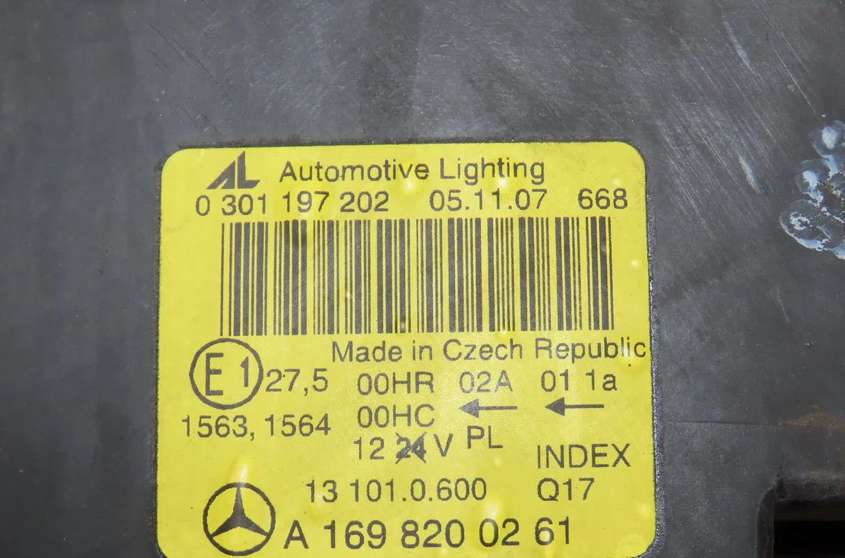 Phare droit Mercedes-benz CLASSE A (W169) A 200 cdi (169.008, 169.308) (2004-2012) 5 portes occasion