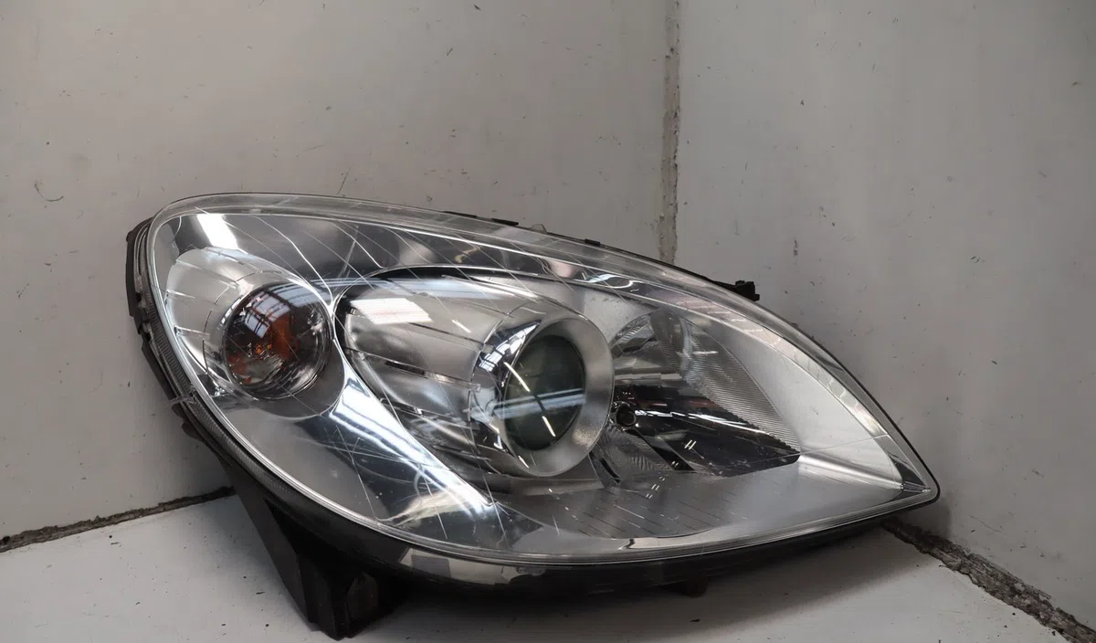 Phare droit Mercedes-benz CLASSE B Sports Tourer (W245) B 170 (245.232) (2005-2011) occasion