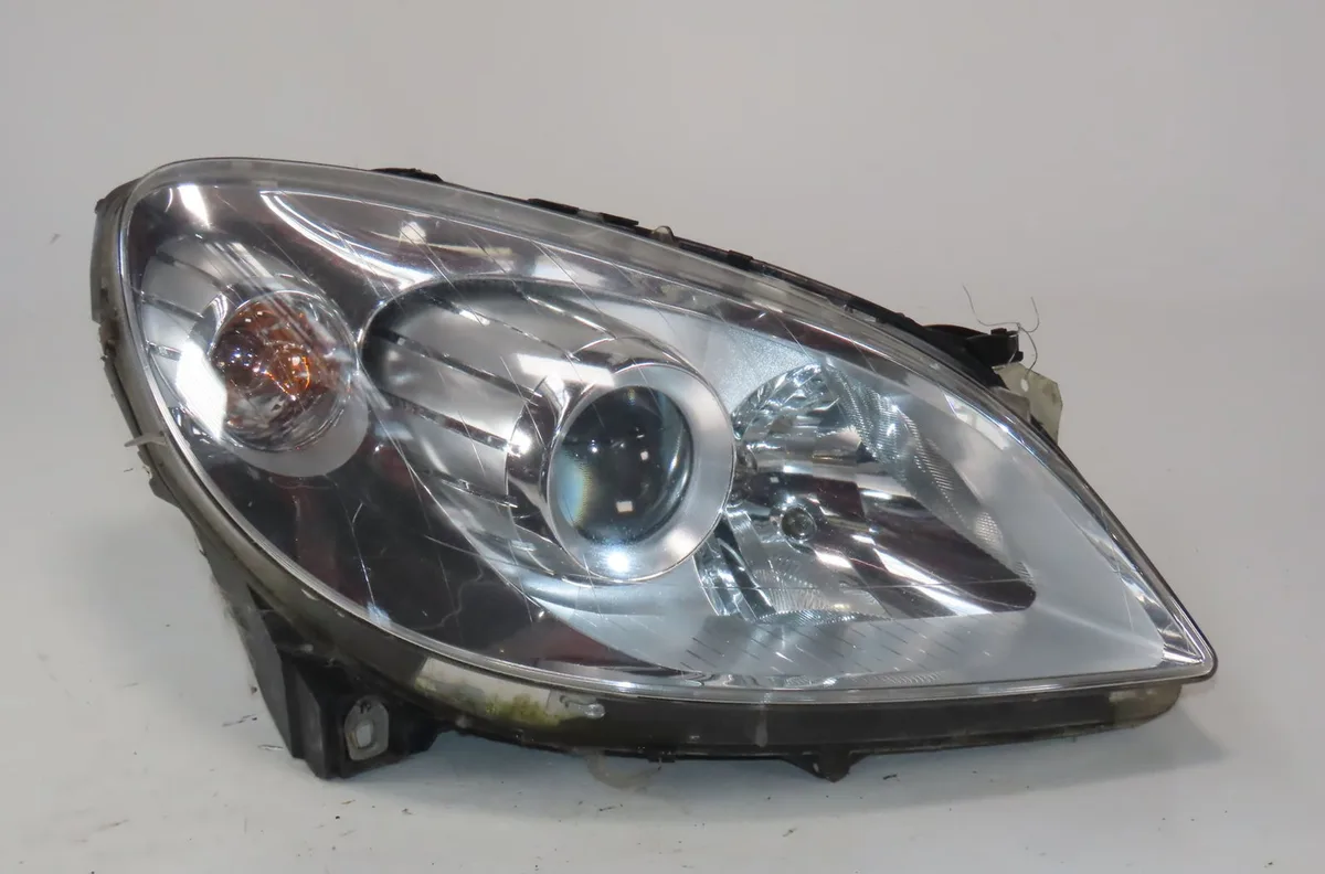 Phare droit Mercedes-benz CLASSE B Sports Tourer (W245) B 180 cdi (245.207) (2005-2011) 5 portes occasion