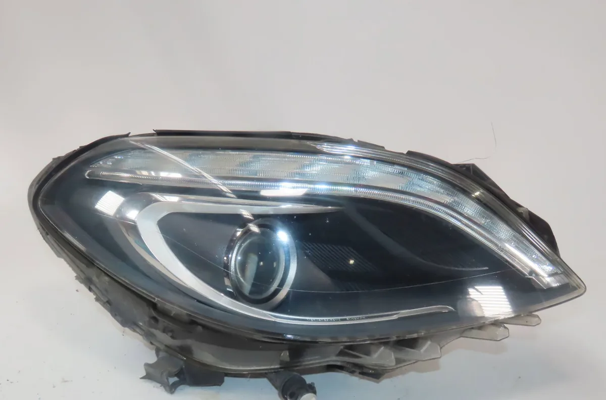 Phare droit Mercedes-benz CLASSE B Sports Tourer (W246, W242) B 180 cdi (246.200) (2011-2014) occasion