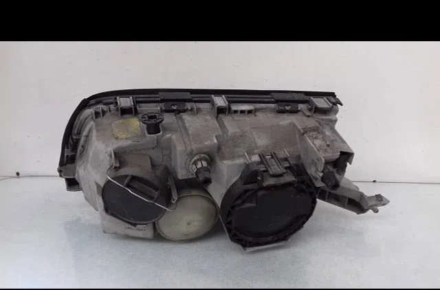 Phare droit Mercedes-benz CLASSE C Break (S202) C 220 t cdi (202.193) (1997-2001) occasion