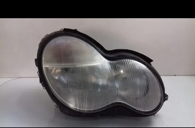 Phare droit Mercedes-benz CLASSE C (W203) C 200 cdi (203.004) (2000-2003) 4 portes occasion