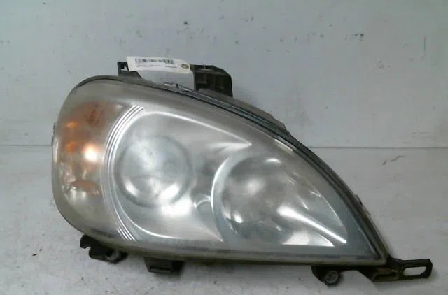 Phare droit Mercedes-benz CLASSE M (W163) Ml 270 cdi (163.113) (1999-2005) occasion