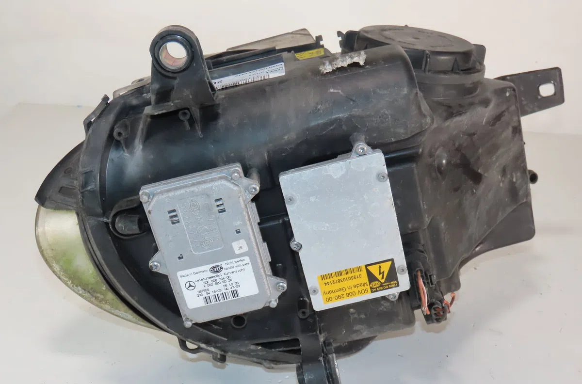 Phare droit Mercedes-benz CLASSE R (W251, V251) R 350 4-matic (251.065, 251.165) (2005-2012) occasion
