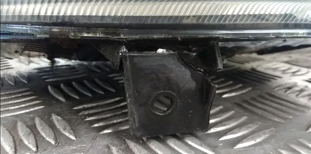 Phare droit Mercedes-benz SPRINTER 3-t Camionnette (B903) 311 cdi (903.661, 903.662, 903.663) (2000-2006) occasion