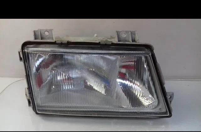 Phare droit Mercedes-benz SPRINTER 3-t Camionnette (B903) 312 d 2.9 (903.461, 903.462, 903.463) (1995-2000) occasion