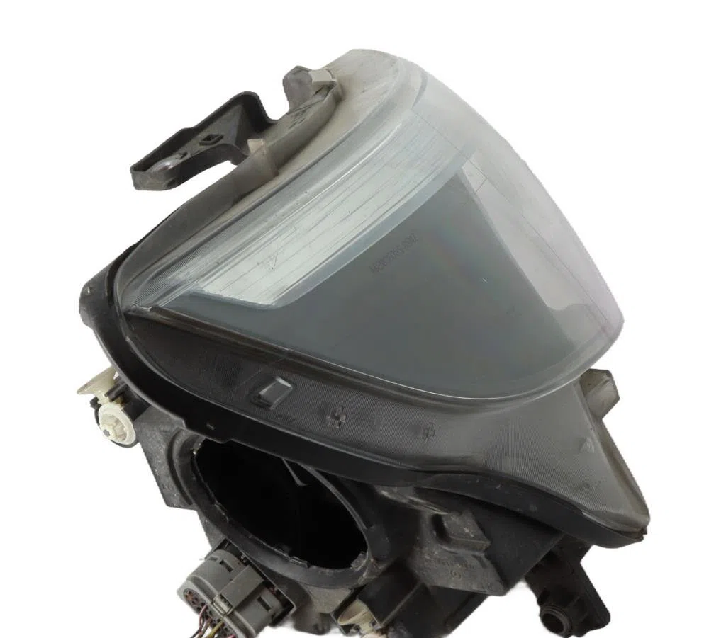 Phare droit Mercedes-benz VITO Mixto (Double Cabin) (W447) 116 cdi (447.701, 447.703, 447.705) (2014) occasion