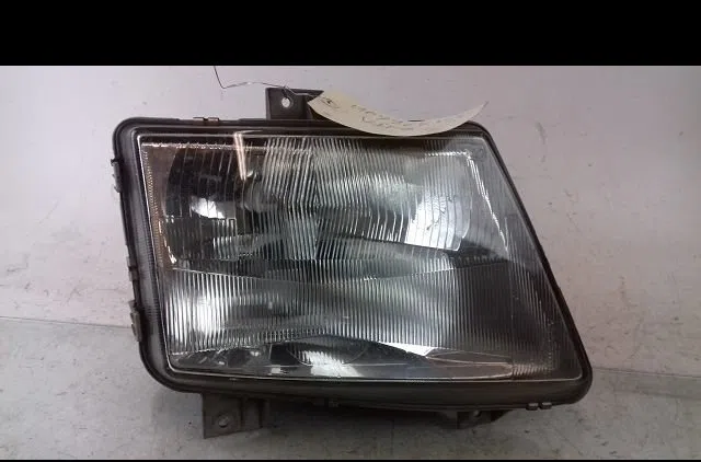 Phare droit MERCEDES VITO 1997 occasion