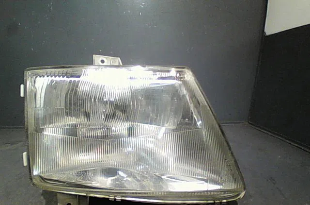 Phare droit MERCEDES VITO 1999 occasion