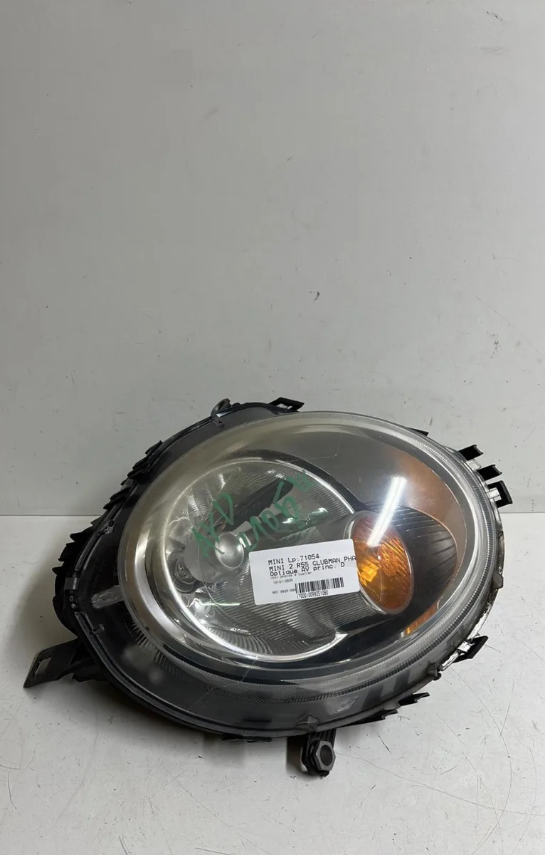 Phare droit Mini MINI CLUBMAN (R55) Cooper d (2007-2010) occasion