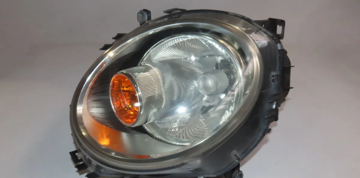 Phare droit Mini MINI (R56) Cooper (2006-2012) occasion